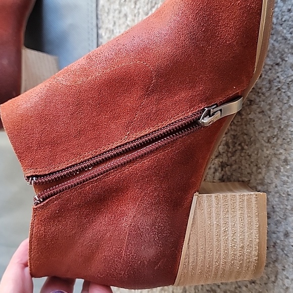 New Antelope Tobacco Suade Smooth Bootie N4 Sz EU 39/ 8 USA - Picture 3 of 8